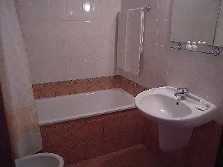גולדן סנדס Ljuljak Hotel גולדן סנדס